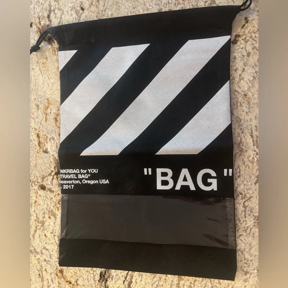 Sneaker “Bag”